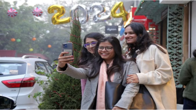 Photo of आज नए साल के जश्न में डूबेगी दिल्ली,पाबंदियों के बीच ‘छलकेगी’उमंग…