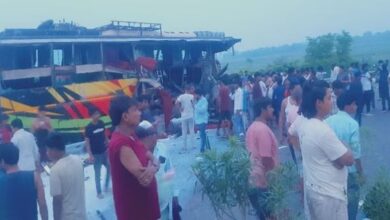 Photo of Unnao Accident: उन्नाव दर्दनाक हादसे में 18 लोगों की मौत, राष्ट्रपति, पीएम मोदी, खरगे, और सीएम योगी ने जताया दुख