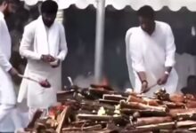 Photo of पंचतत्व में विलीन हुए अजित पवार: परिवार और समर्थकों ने दी नम आंखों से विदाई, बड़ी संख्या में पहुंचे लोग