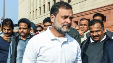 Photo of देश की सुरक्षा के सबसे गंभीर संकट में, मोदी जी ने राजनीतिक ज़िम्मेदारी से हाथ खड़े कर लिए: राहुल गांधी