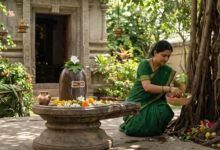 Photo of सावन विशेष: शिवलिंग पर चढ़ाई गई सामग्री का बाद में क्या करें?
