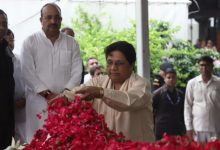 Photo of Uma Shankar Singh: वह हमेशा वफादार रहे, कभी उन्होंने साथ नहीं छोड़ा…उमाशंकर सिंह को याद करते हुए भावुक हुईं बसपा सुप्रीमो