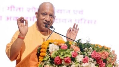 Photo of ‘एक भारत-श्रेष्ठ भारत’ के भाव को आगे बढ़ाएंगी काशी-वडनगर की यात्राएं : मुख्यमंत्री योगी