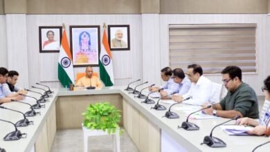 Photo of बाढ़ प्रभावित परिवारों को हर संभव सहायता मिले, फसल और मकान क्षति का तत्काल सर्वे कराकर मुआवजा दें : मुख्यमंत्री योगी