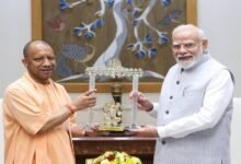 Photo of मुख्यमंत्री योगी आदित्यनाथ ने नई दिल्ली में की प्रधानमंत्री नरेन्द्र मोदी से शिष्टाचार भेंट