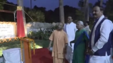 Photo of जनभवन में सीएम योगी की मौजूदगी में गंगासागर नमो नम: का हुआ लोकार्पण