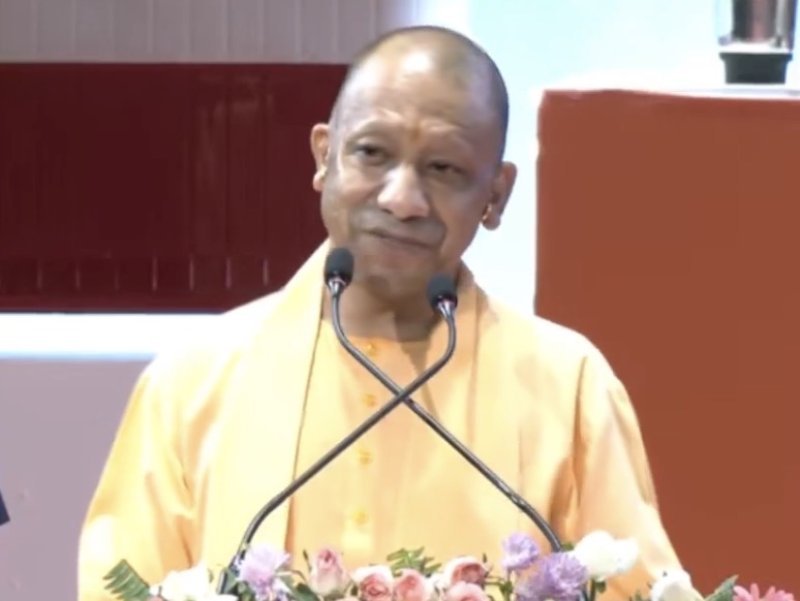 Photo of बीमारू यूपी नहीं था, उसे चलाने वाले राजनेताओं की मानसिकता थी बीमारू : मुख्यमंत्री योगी