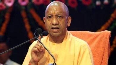 Photo of योगी सरकार में आधुनिक हो रहे राजकीय नलकूप, किसानों के खेतों तक पहुंच रहा पानी