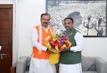 Photo of केशव प्रसाद मौर्य ने भाजपा प्रदेश प्रभारी विनोद तावड़े से की शिष्टाचार भेंट