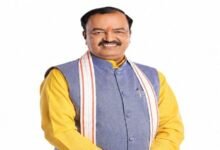 Photo of म्योहार गांव में रोशन हुई गलियां, बच्चों की गुहार पर लगी स्ट्रीट लाइटें