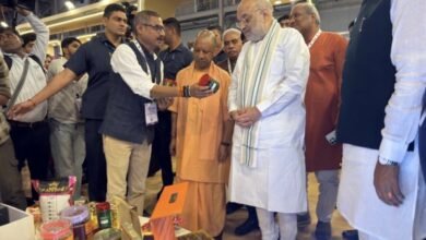 Photo of ओडीओसी पवेलियन में यूपी के स्वाद का संगम, मास्टर शेफ क्लास में बन रहा मिर्जापुर के गुड़ का ठेकुआ