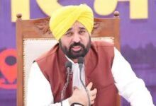 Photo of पंजाब में रुका युवाओं का विदेश पलायन? CM मान बोले- अब यहीं मिल रहा रोजगार
