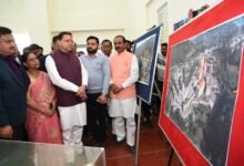 Photo of सीमांत क्षेत्रों तक आधुनिक स्वास्थ्य सेवाएं पहुंचाना सरकार की प्राथमिकता: CM धामी