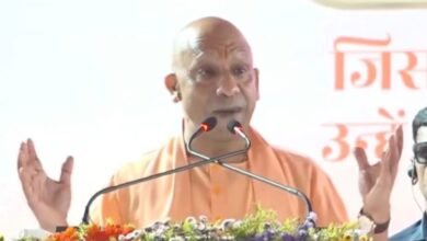 Photo of कभी यूपी में अराजकता के तांडव की दिखती थी डरावनी तस्वीर, अब माफिया मिट्टी में मिल गएः सीएम योगी