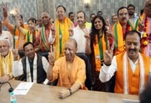 Photo of मुख्यमंत्री योगी की उपस्थिति में भाजपा प्रत्याशियों ने किया नामांकन