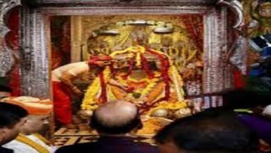 Photo of राम नगरी अयोध्या पहुंचे रक्षामंत्री राजनाथ सिंह, रामलला के किये दर्शन